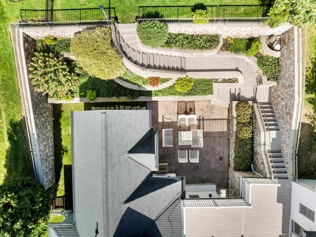 Harbor Springs, Michigan 49740, United States, 3 Bedrooms Bedrooms, ,3 BathroomsBathrooms,Residential,Active,229448