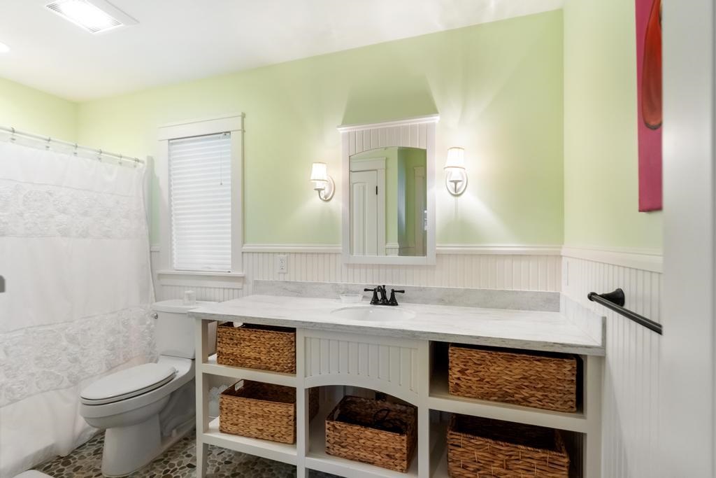 Harbor Springs, Michigan 49740, United States, 3 Bedrooms Bedrooms, ,3 BathroomsBathrooms,Residential,Active,229448