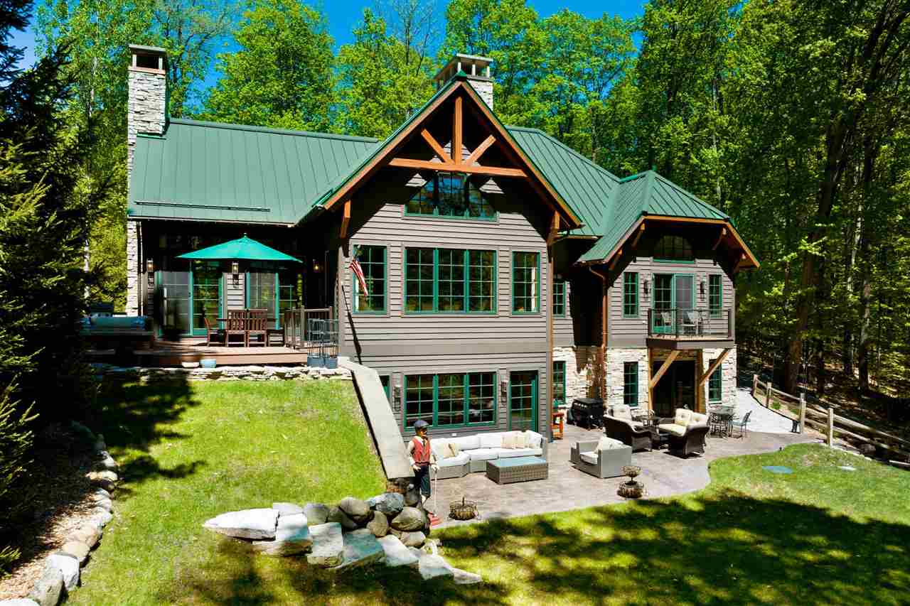 5577 Colonial Drive