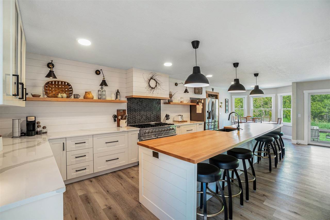 Boyne City, Michigan 49712, United States, 4 Bedrooms Bedrooms, ,2 BathroomsBathrooms,Residential,Active,140763