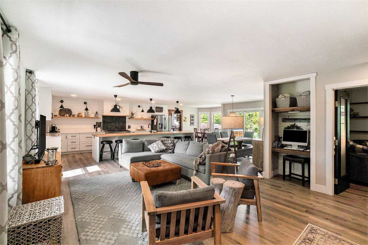 Boyne City, Michigan 49712, United States, 4 Bedrooms Bedrooms, ,2 BathroomsBathrooms,Residential,Active,140763