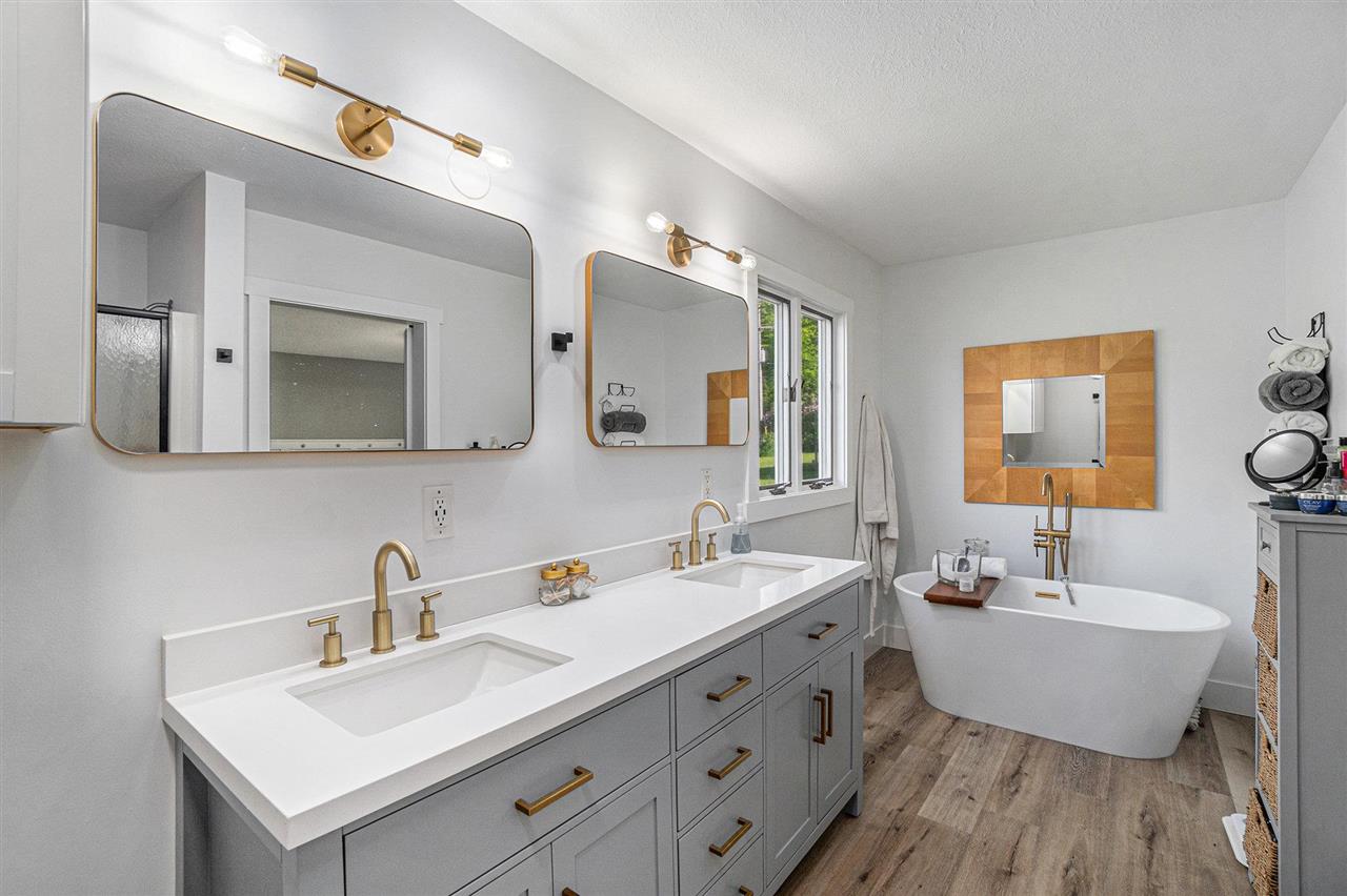 Boyne City, Michigan 49712, United States, 4 Bedrooms Bedrooms, ,2 BathroomsBathrooms,Residential,Active,140763