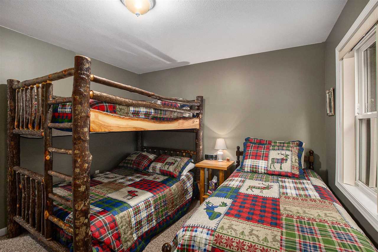 Gaylord, Michigan 49735, United States, 3 Bedrooms Bedrooms, ,2 BathroomsBathrooms,Residential,Active,207047