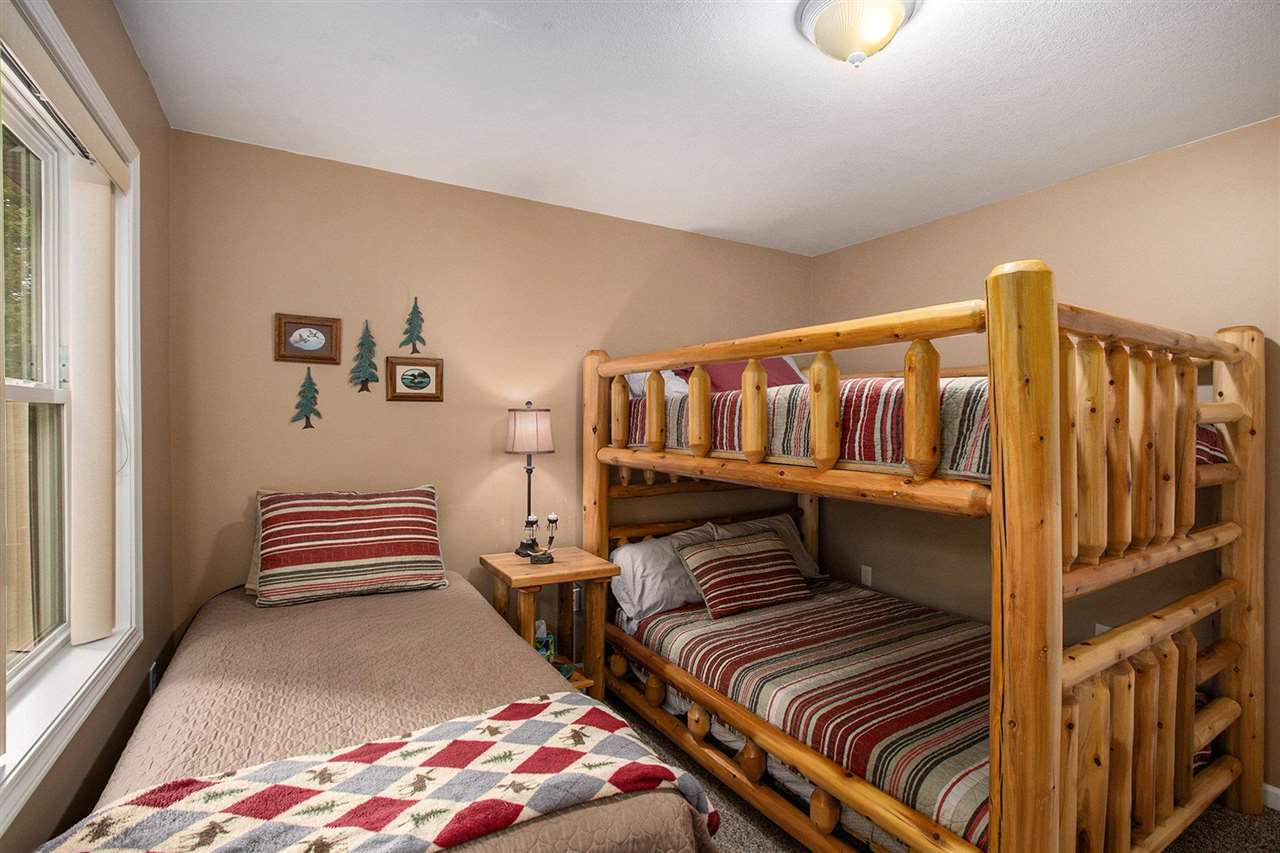 Gaylord, Michigan 49735, United States, 3 Bedrooms Bedrooms, ,2 BathroomsBathrooms,Residential,Active,207047