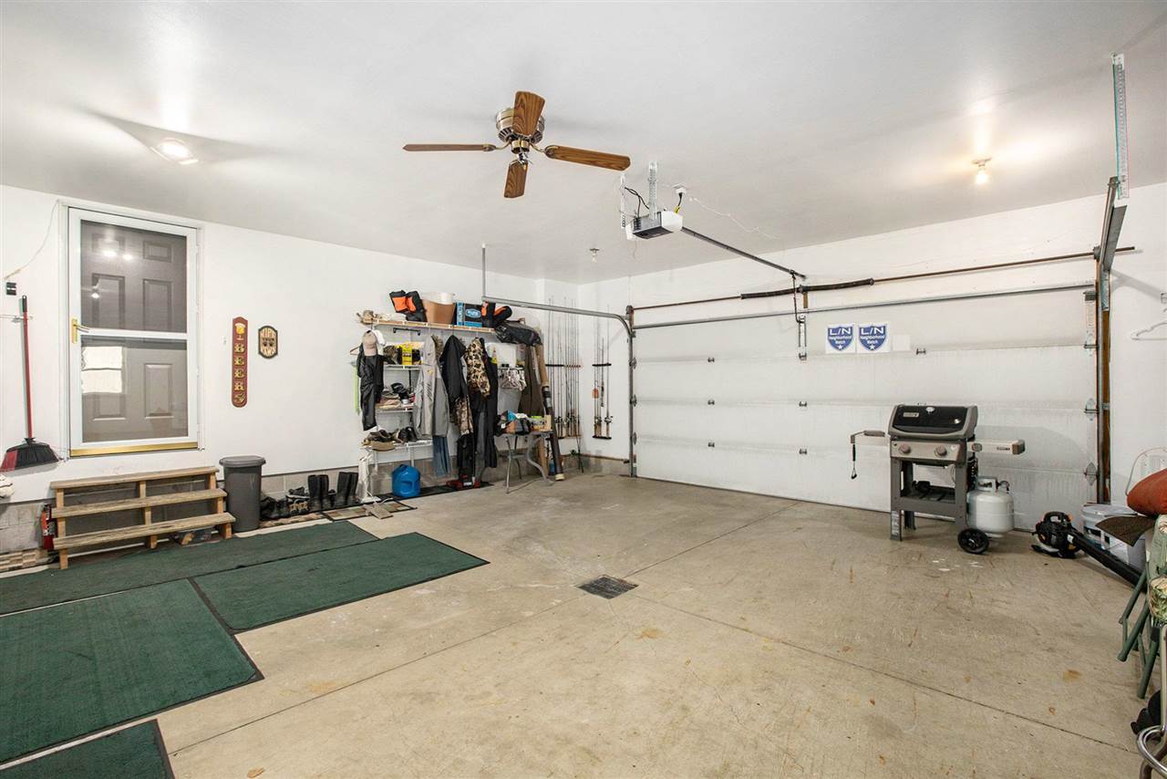 Gaylord, Michigan 49735, United States, 3 Bedrooms Bedrooms, ,2 BathroomsBathrooms,Residential,Active,207047