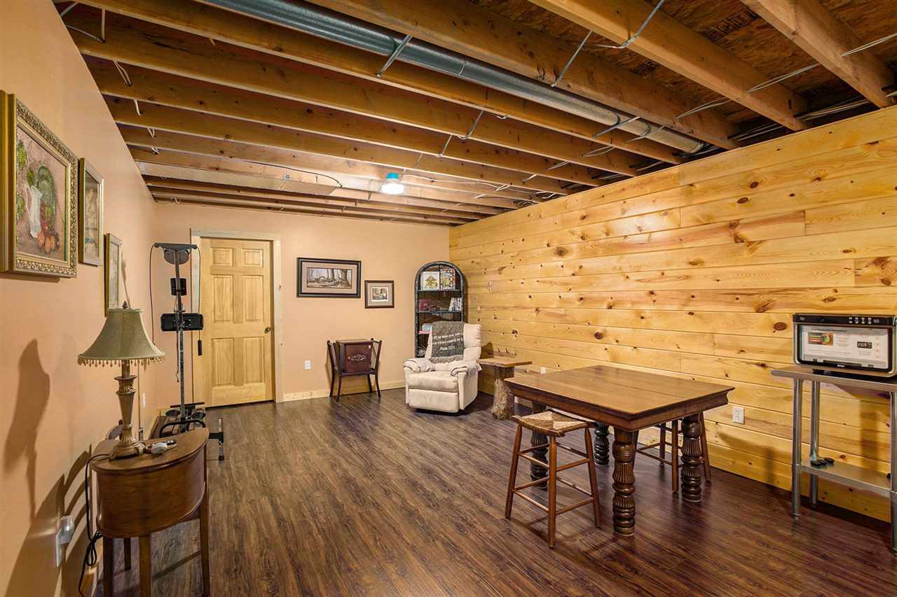 Gaylord, Michigan 49735, United States, 3 Bedrooms Bedrooms, ,2 BathroomsBathrooms,Residential,Active,207047