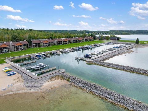 4000 Hemingway Pointe Club Drive East Jordan MI 49727