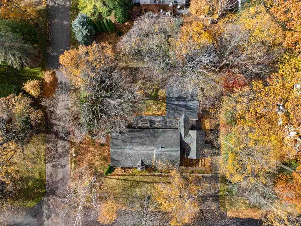 Charlevoix, Michigan 49720, United States, 4 Bedrooms Bedrooms, ,3 BathroomsBathrooms,Residential,Active,240813