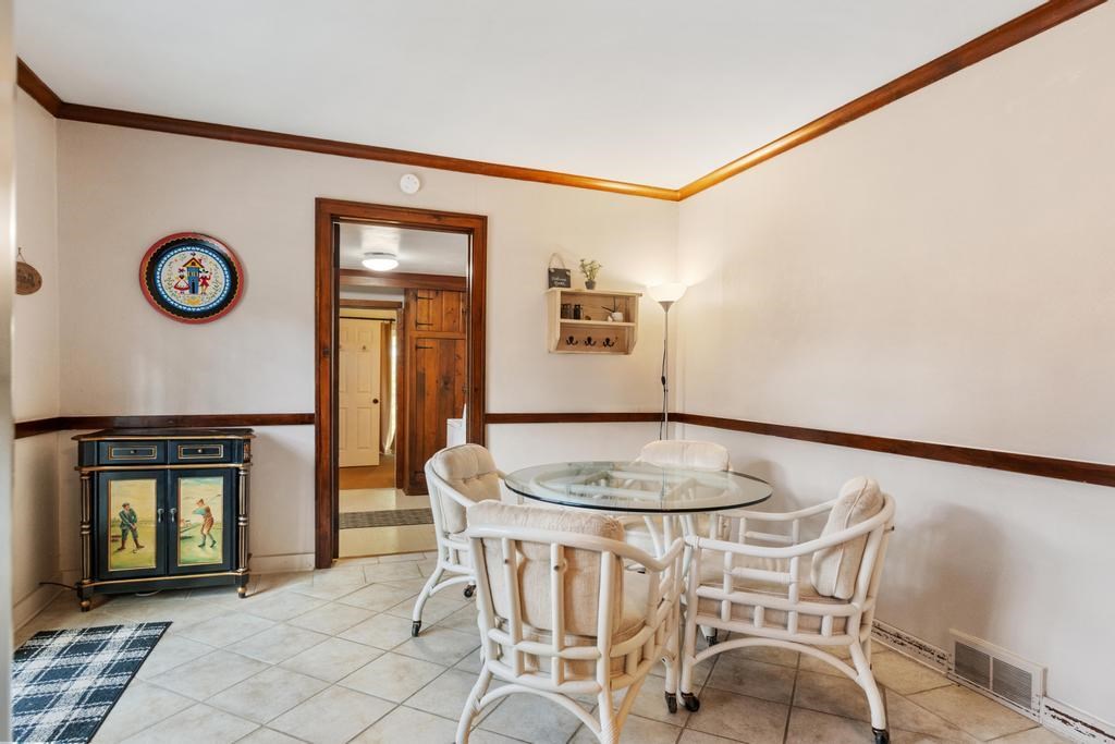 Charlevoix, Michigan 49720, United States, 4 Bedrooms Bedrooms, ,3 BathroomsBathrooms,Residential,Active,240813