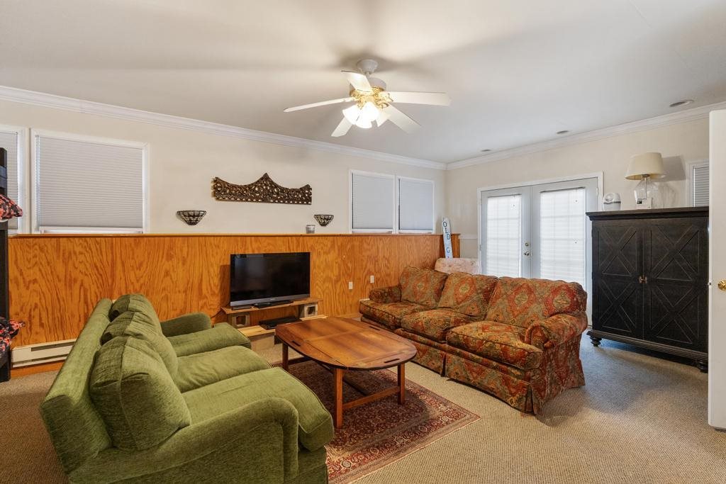 Charlevoix, Michigan 49720, United States, 4 Bedrooms Bedrooms, ,3 BathroomsBathrooms,Residential,Active,240813