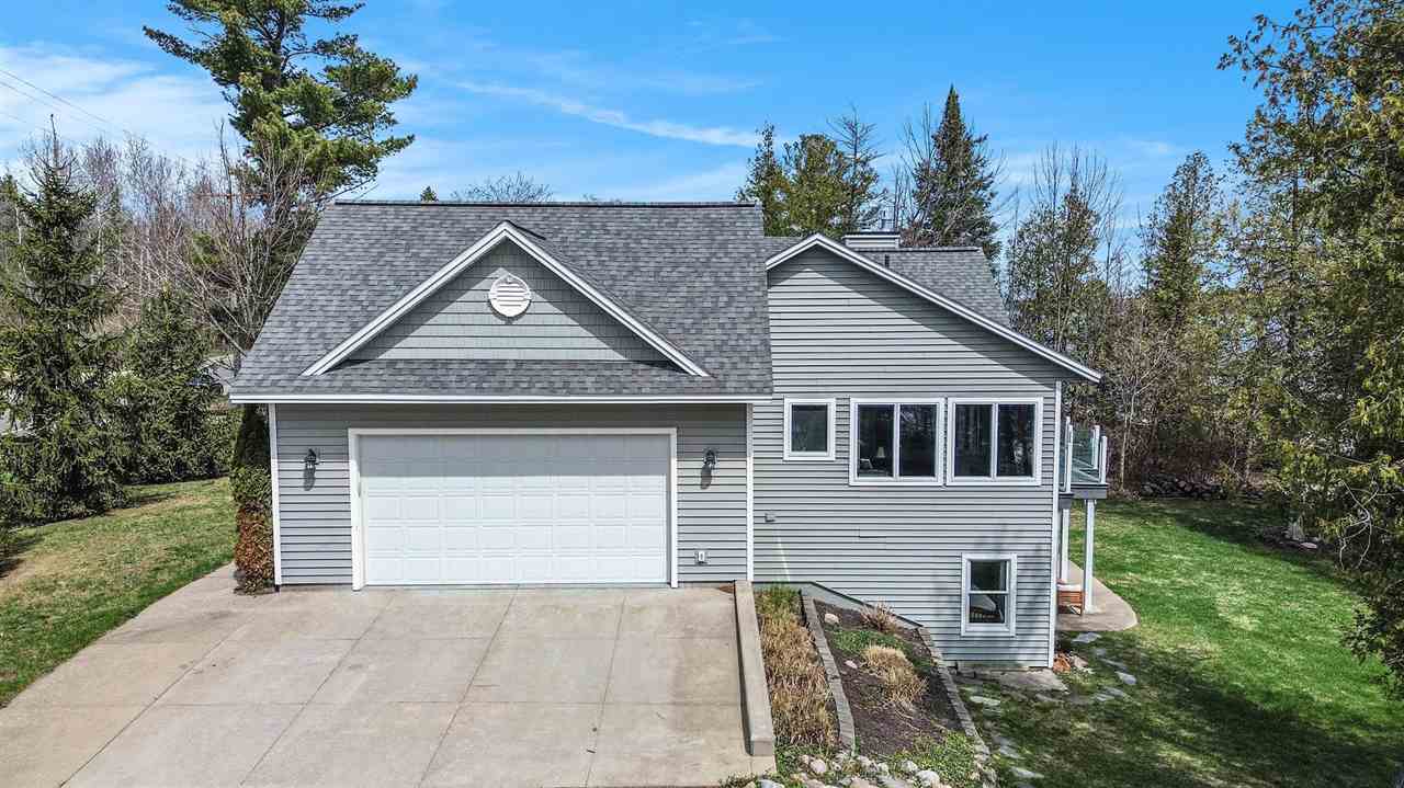 East Jordan, Michigan 49727, United States, 3 Bedrooms Bedrooms, ,3 BathroomsBathrooms,Residential,Active,120438