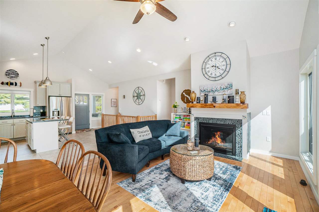 East Jordan, Michigan 49727, United States, 3 Bedrooms Bedrooms, ,3 BathroomsBathrooms,Residential,Active,120438