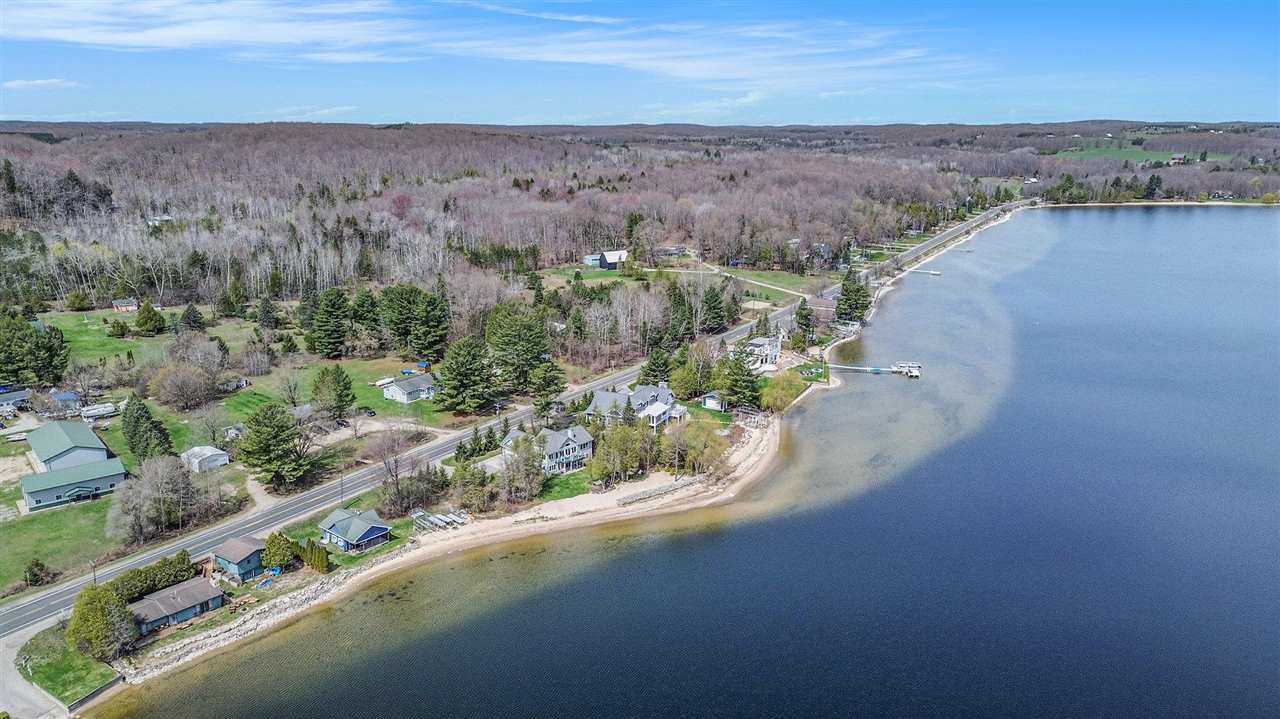 East Jordan, Michigan 49727, United States, 3 Bedrooms Bedrooms, ,3 BathroomsBathrooms,Residential,Active,120438