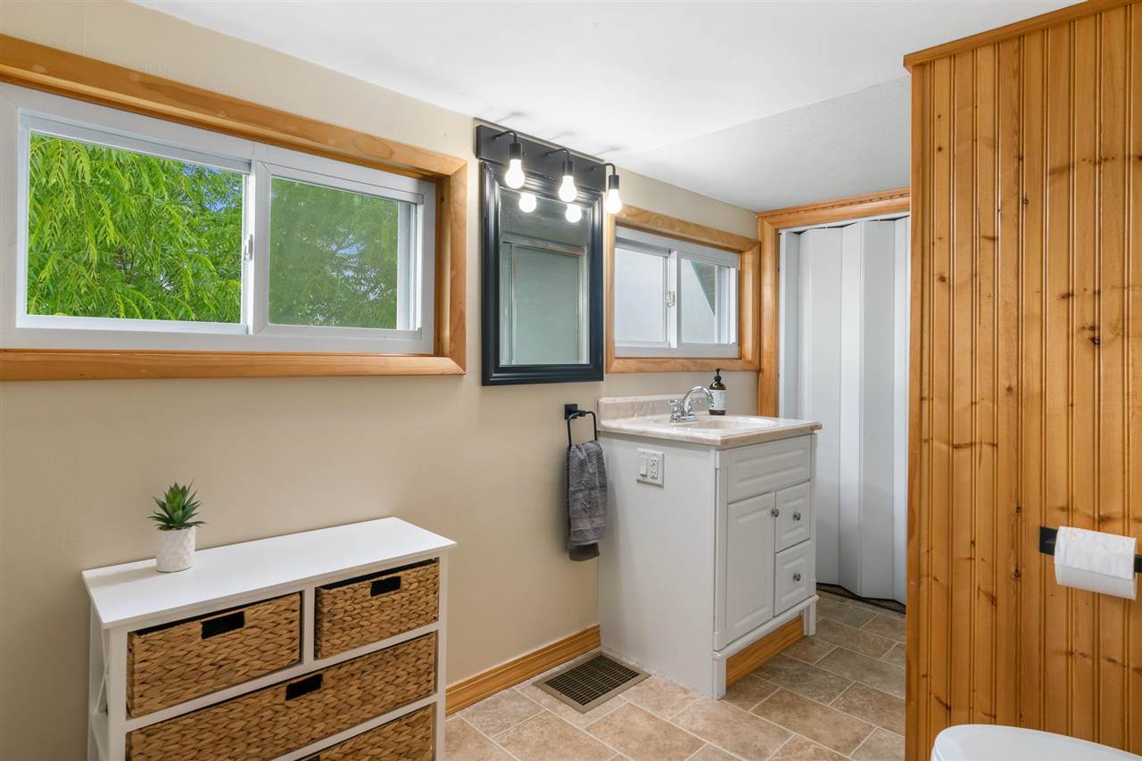 Williamsburg, Michigan 49690, United States, 3 Bedrooms Bedrooms, ,2 BathroomsBathrooms,Residential,Active,42692