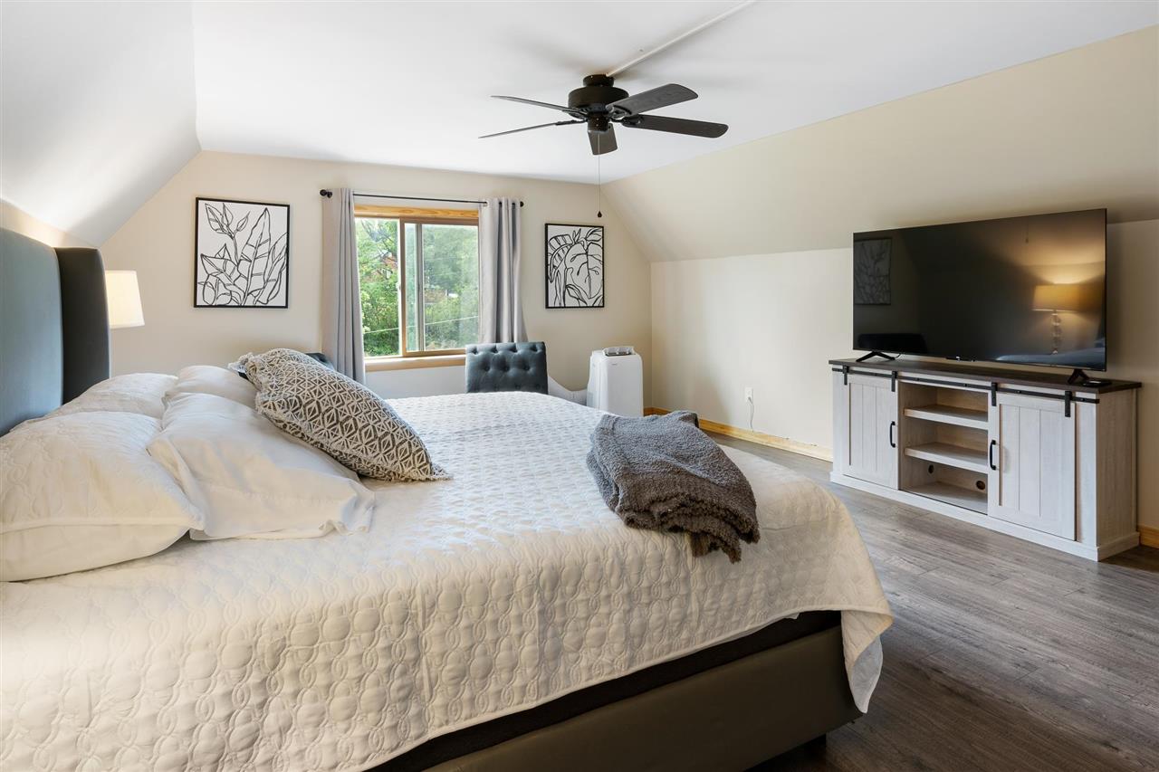 Williamsburg, Michigan 49690, United States, 3 Bedrooms Bedrooms, ,2 BathroomsBathrooms,Residential,Active,42692