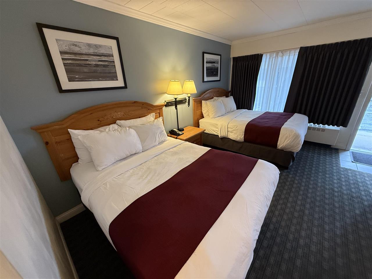 Charlevoix, Michigan 49720, United States, 1 Bedroom Bedrooms, ,1 BathroomBathrooms,Residential,Active,236975