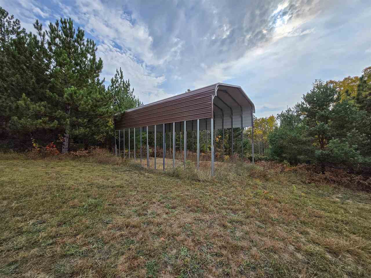 Wolverine, Michigan 49799, United States, 2 Bedrooms Bedrooms, ,2 BathroomsBathrooms,Residential,Active,232929