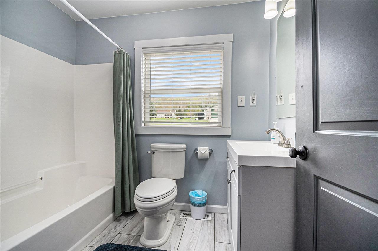 Boyne Falls, Michigan 49713, United States, 3 Bedrooms Bedrooms, ,2 BathroomsBathrooms,Residential,Active,129870