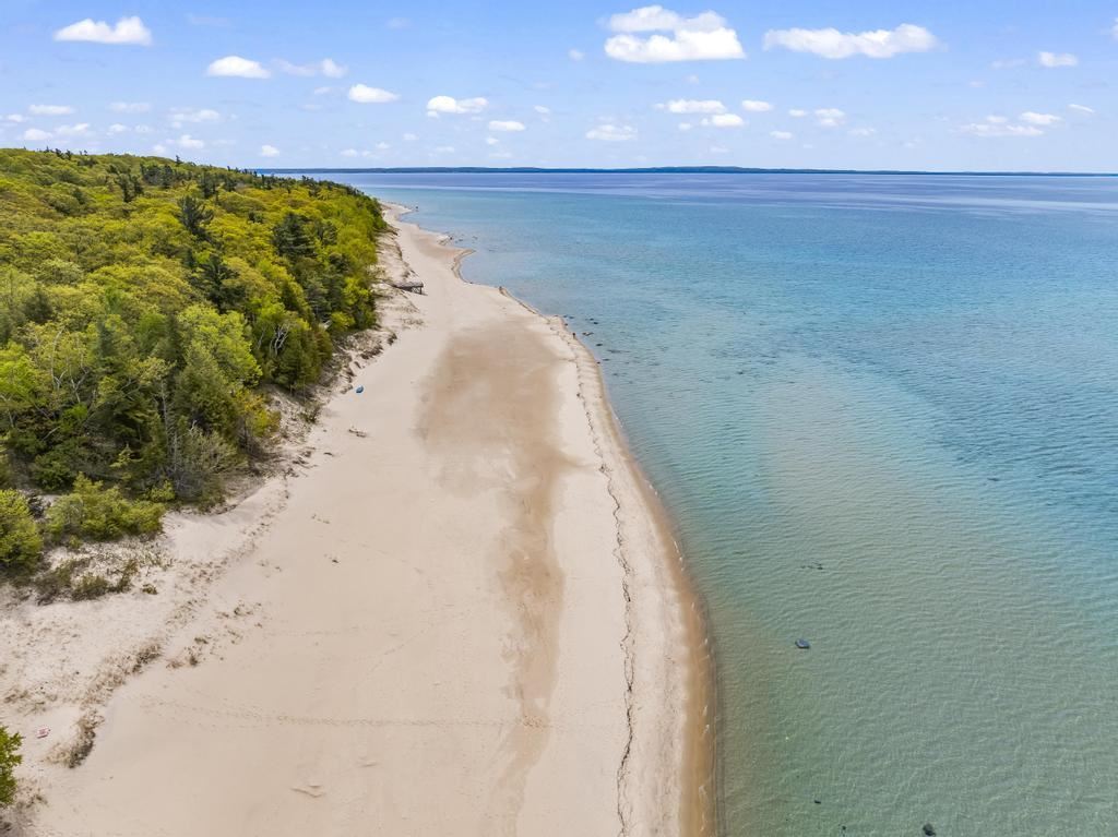 4260 S Lake Shore Drive