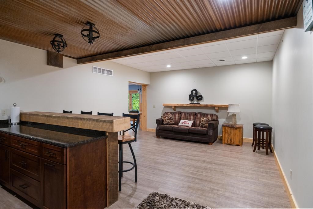 Boyne City, Michigan 49712, United States, 4 Bedrooms Bedrooms, ,4 BathroomsBathrooms,Residential,Active,209889