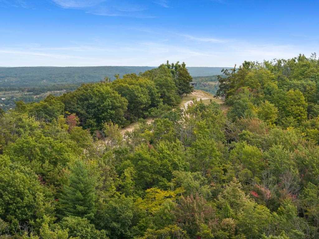 Boyne City, Michigan 49712, United States, 4 Bedrooms Bedrooms, ,4 BathroomsBathrooms,Residential,Active,209889