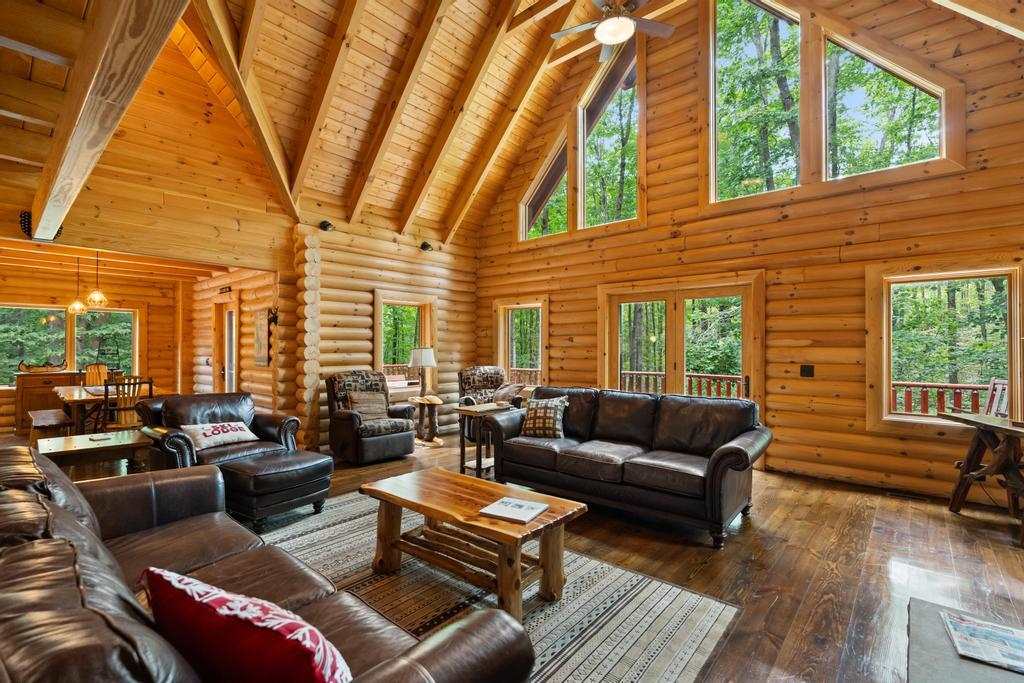 Boyne City, Michigan 49712, United States, 4 Bedrooms Bedrooms, ,4 BathroomsBathrooms,Residential,Active,209889