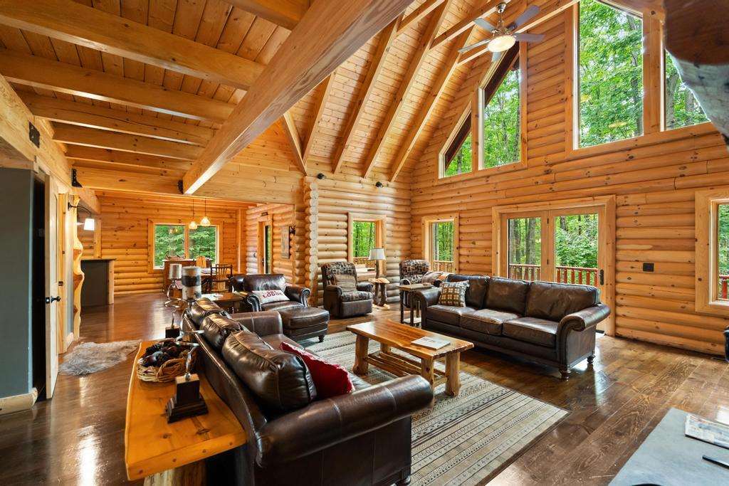 Boyne City, Michigan 49712, United States, 4 Bedrooms Bedrooms, ,4 BathroomsBathrooms,Residential,Active,209889