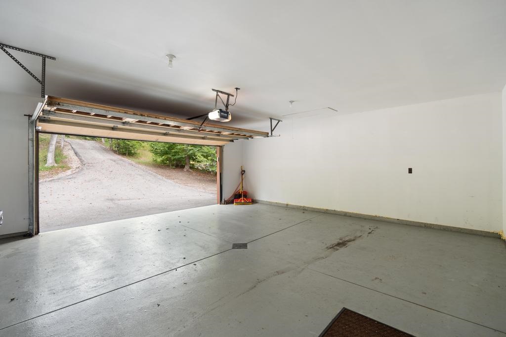 Boyne City, Michigan 49712, United States, 4 Bedrooms Bedrooms, ,4 BathroomsBathrooms,Residential,Active,209889