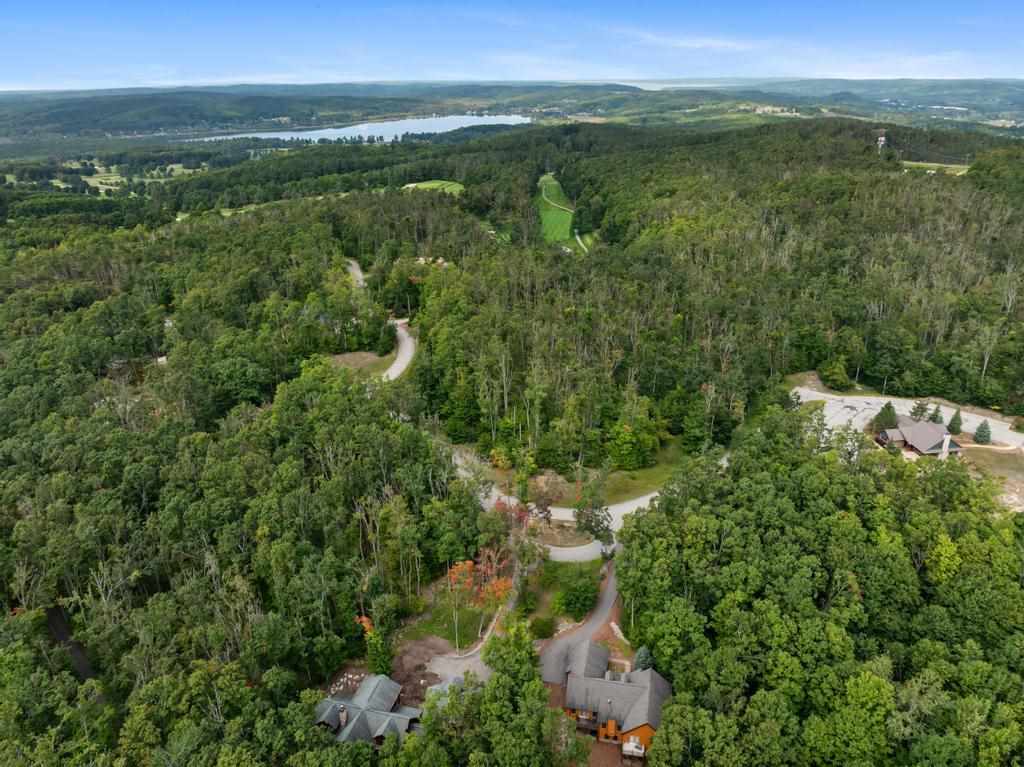 Boyne City, Michigan 49712, United States, 4 Bedrooms Bedrooms, ,4 BathroomsBathrooms,Residential,Active,209889