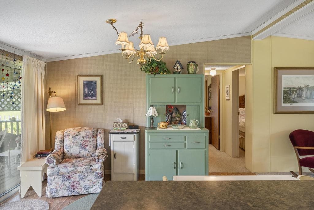 Charlevoix, Michigan 49720, United States, 3 Bedrooms Bedrooms, ,2 BathroomsBathrooms,Residential,Active,169804