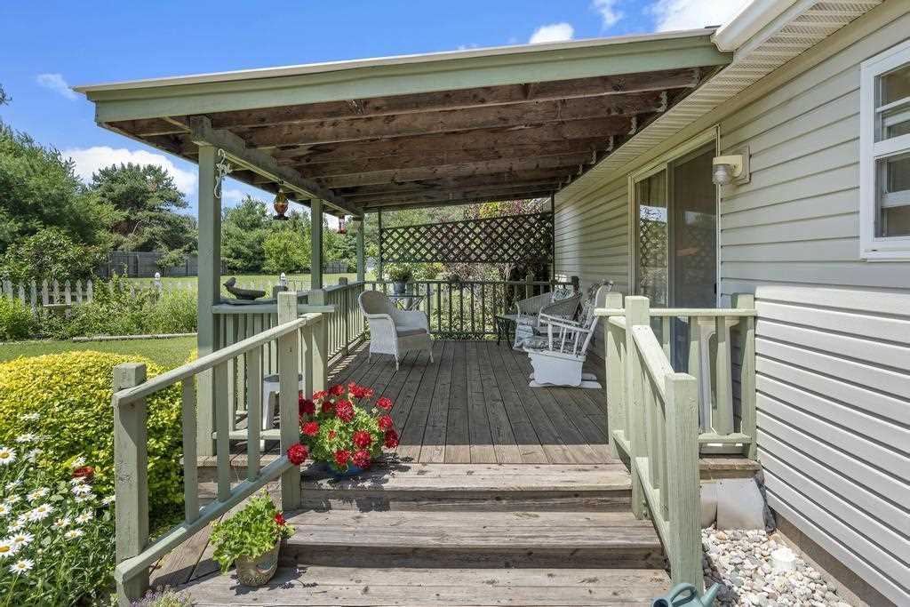 Charlevoix, Michigan 49720, United States, 3 Bedrooms Bedrooms, ,2 BathroomsBathrooms,Residential,Active,169804