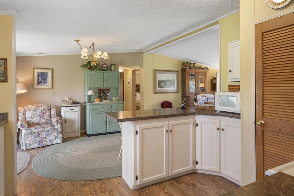 Charlevoix, Michigan 49720, United States, 3 Bedrooms Bedrooms, ,2 BathroomsBathrooms,Residential,Active,169804