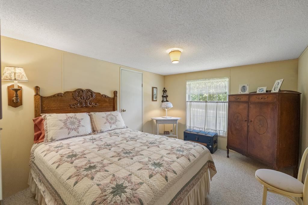 Charlevoix, Michigan 49720, United States, 3 Bedrooms Bedrooms, ,2 BathroomsBathrooms,Residential,Active,169804