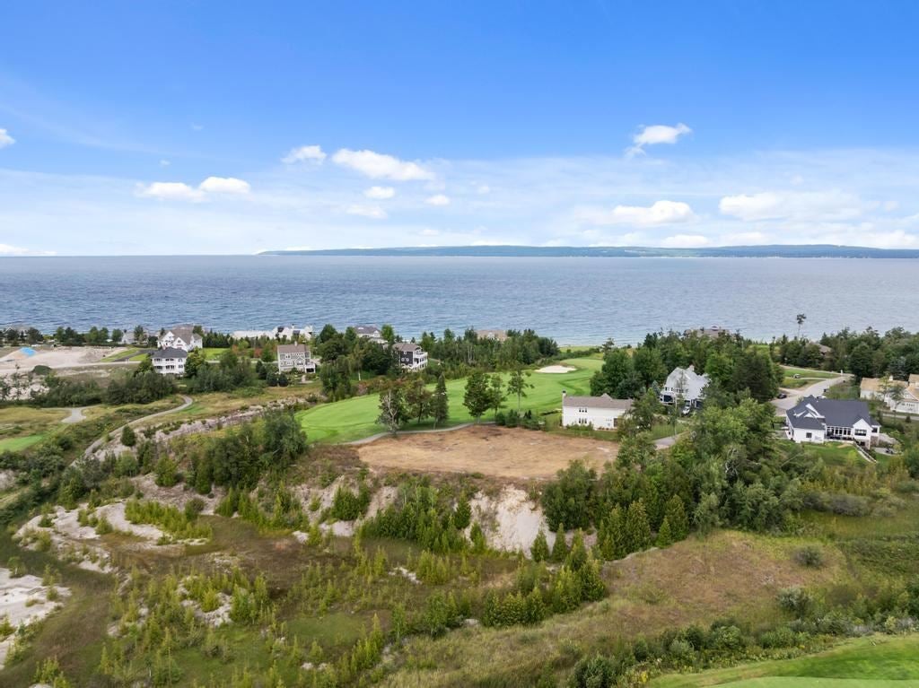 6193 Coastal Cliffs Court