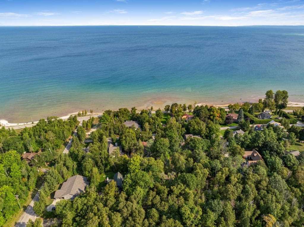 Charlevoix, Michigan 49720, United States, ,Land,Active,44627