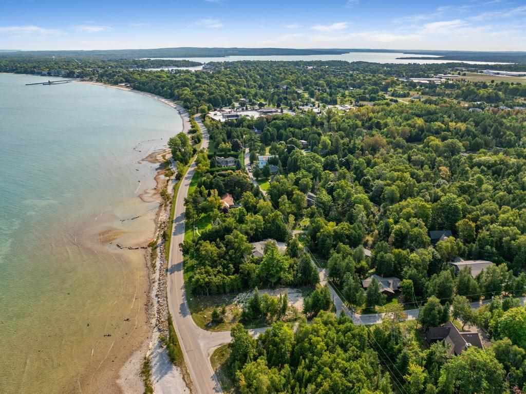 Charlevoix, Michigan 49720, United States, ,Land,Active,44627