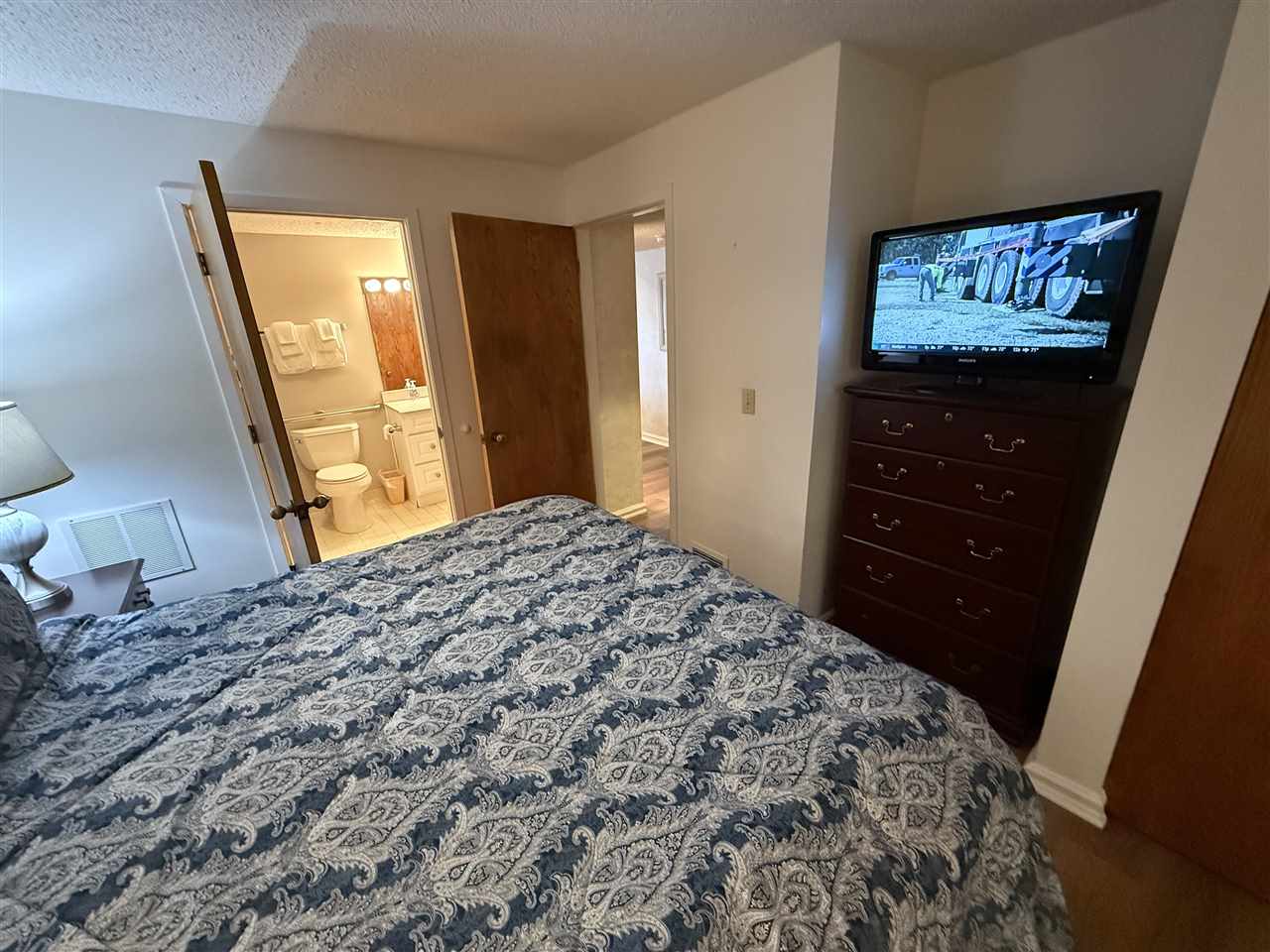 Charlevoix, Michigan 49720, United States, 1 Bedroom Bedrooms, ,1 BathroomBathrooms,Residential,Active,162169