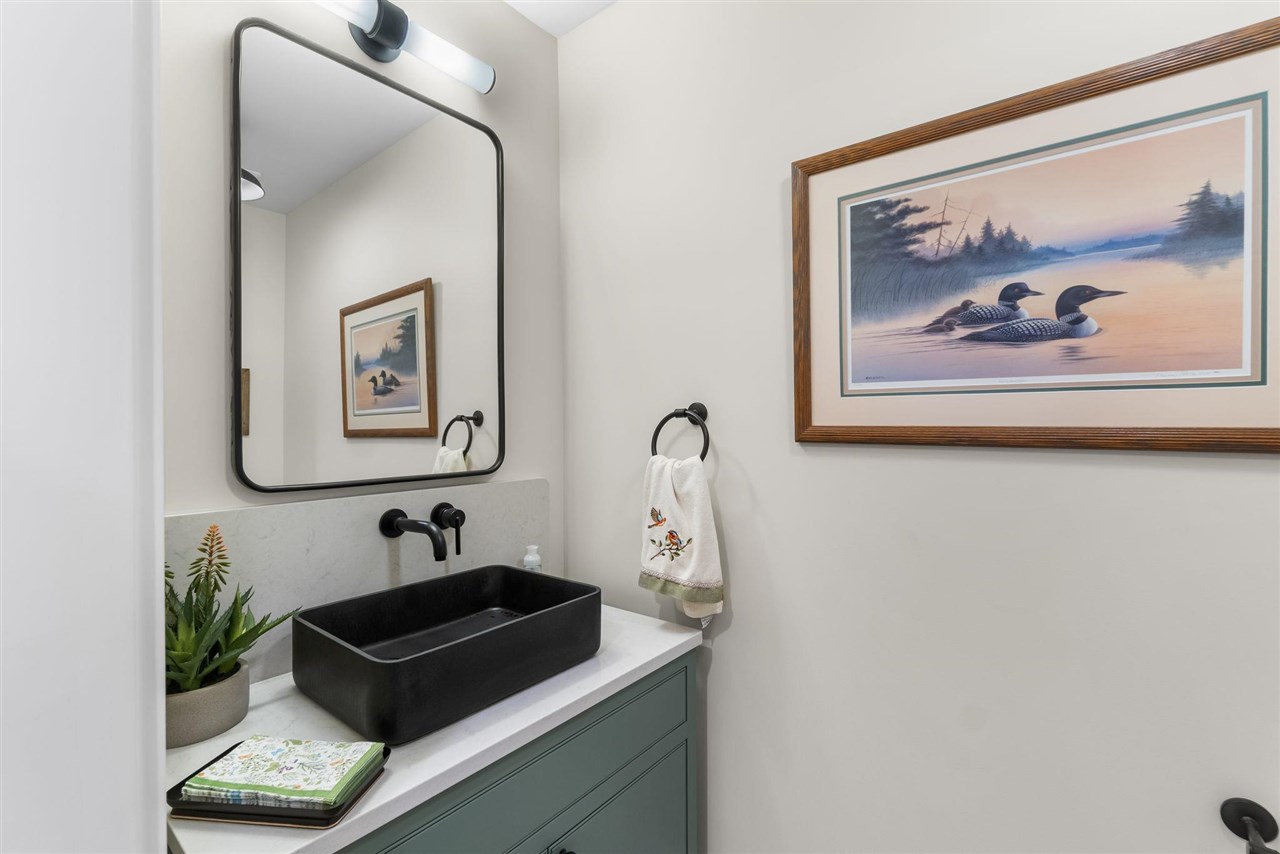 East Jordan, Michigan 49727, United States, 7 Bedrooms Bedrooms, ,8 BathroomsBathrooms,Residential,Active,213487