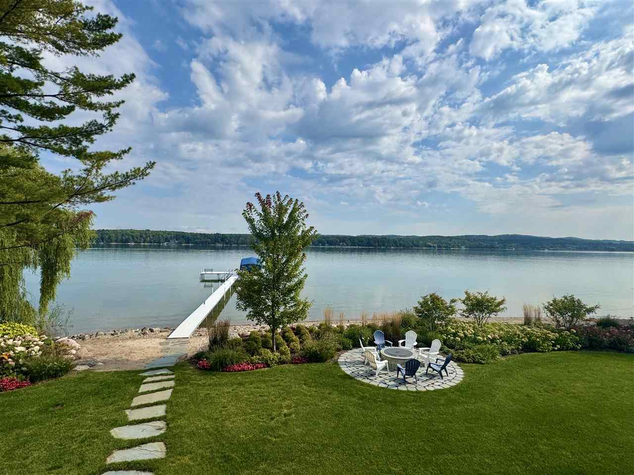 East Jordan, Michigan 49727, United States, 7 Bedrooms Bedrooms, ,8 BathroomsBathrooms,Residential,Active,213487