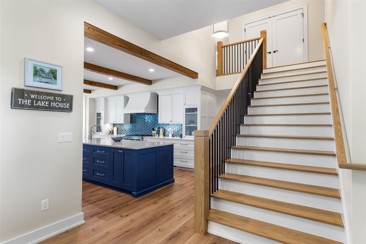 East Jordan, Michigan 49727, United States, 7 Bedrooms Bedrooms, ,8 BathroomsBathrooms,Residential,Active,213487