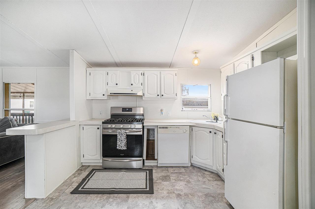 Boyne City, Michigan 49712, United States, 2 Bedrooms Bedrooms, ,2 BathroomsBathrooms,Residential,Active,106783