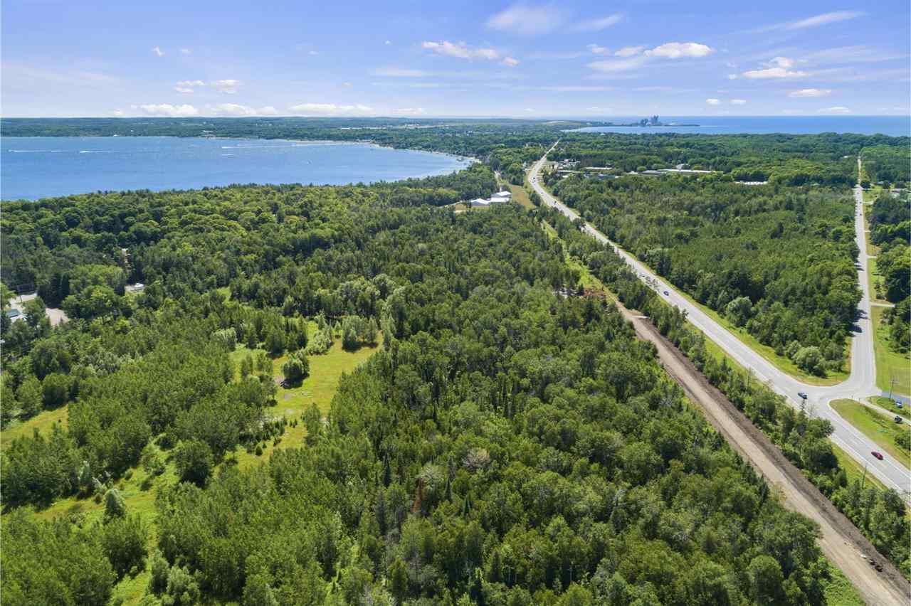 Charlevoix, Michigan 49720, United States, ,Land,Active,58630