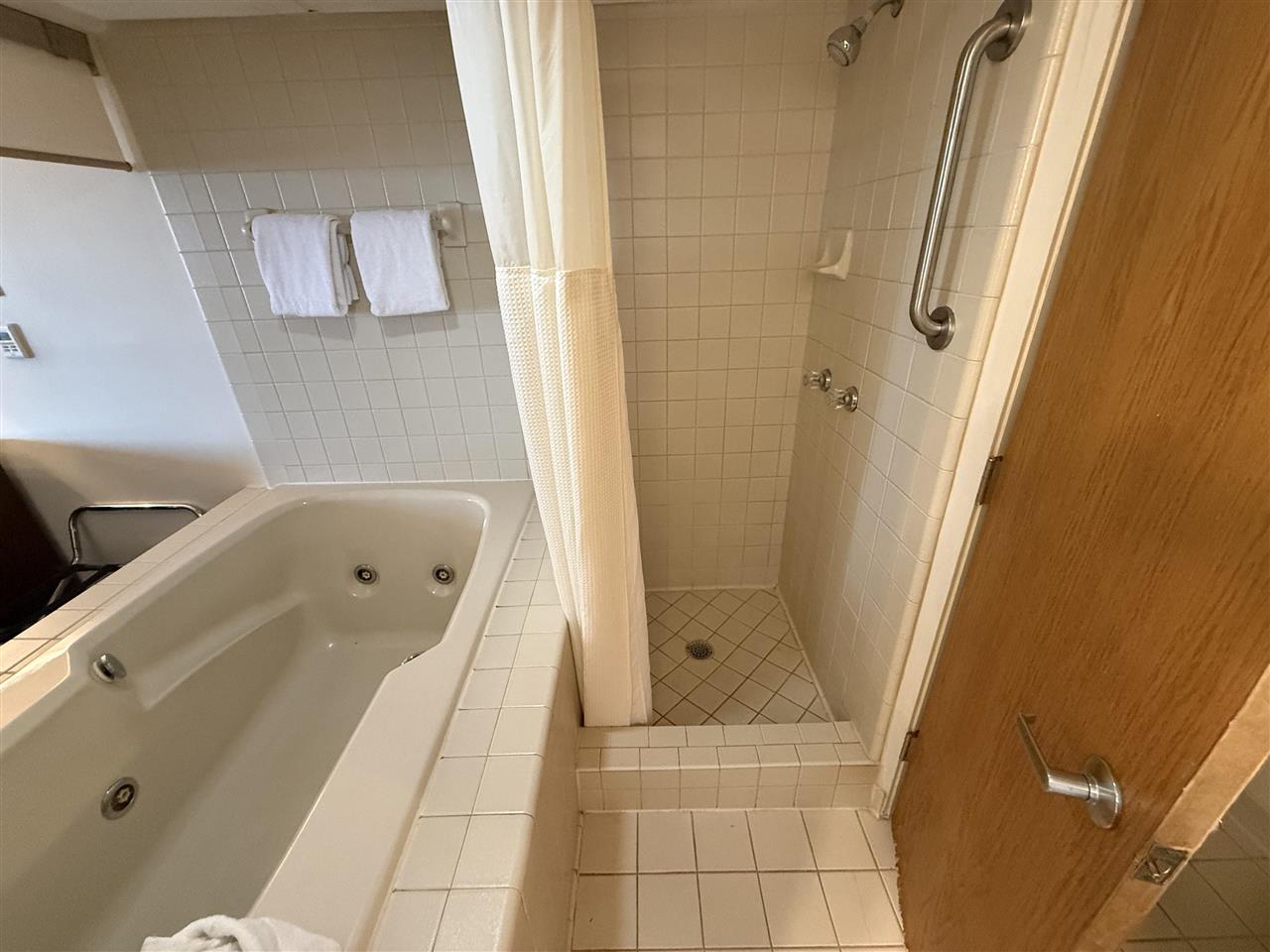 Charlevoix, Michigan 49720, United States, 1 Bedroom Bedrooms, ,1 BathroomBathrooms,Residential,Active,236962