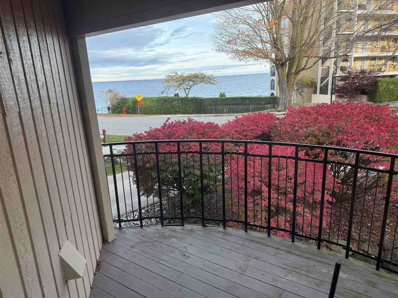 Charlevoix, Michigan 49720, United States, 1 Bedroom Bedrooms, ,1 BathroomBathrooms,Residential,Active,236962