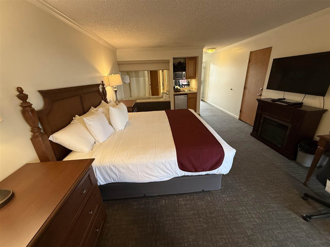 Charlevoix, Michigan 49720, United States, 1 Bedroom Bedrooms, ,1 BathroomBathrooms,Residential,Active,236962