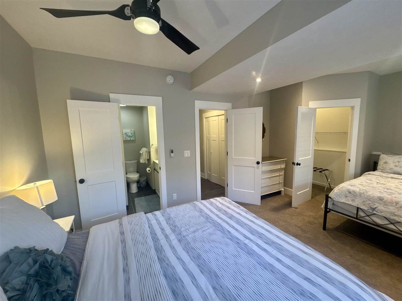 East Jordan, Michigan 49727, United States, 2 Bedrooms Bedrooms, ,3 BathroomsBathrooms,Residential,Active,225275