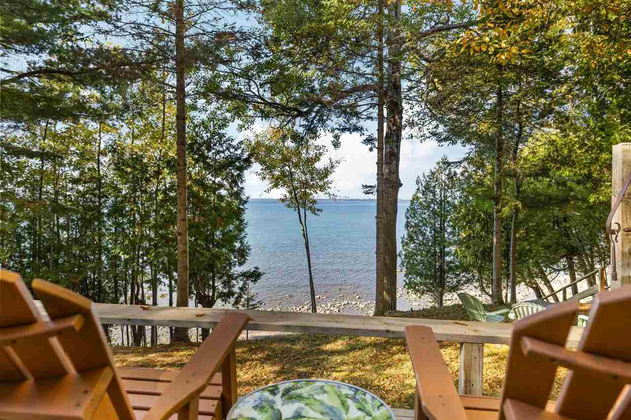 11269 Lakeshore Dr