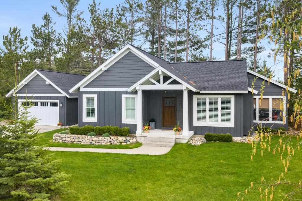 7563 Evergreen Ridge Drive