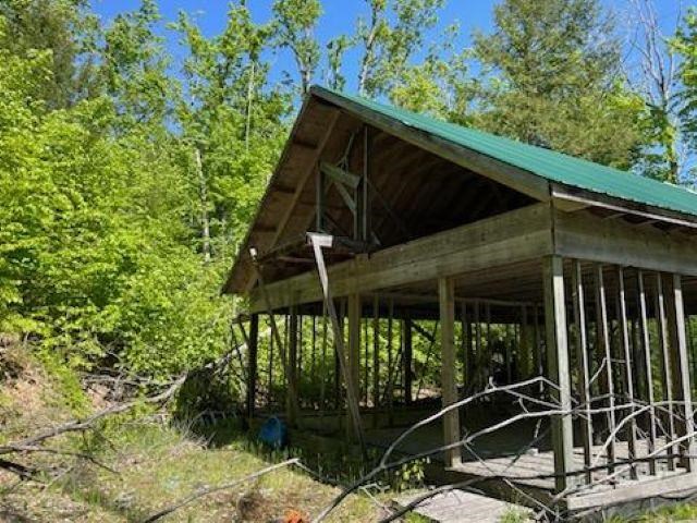 5436 Valley Road