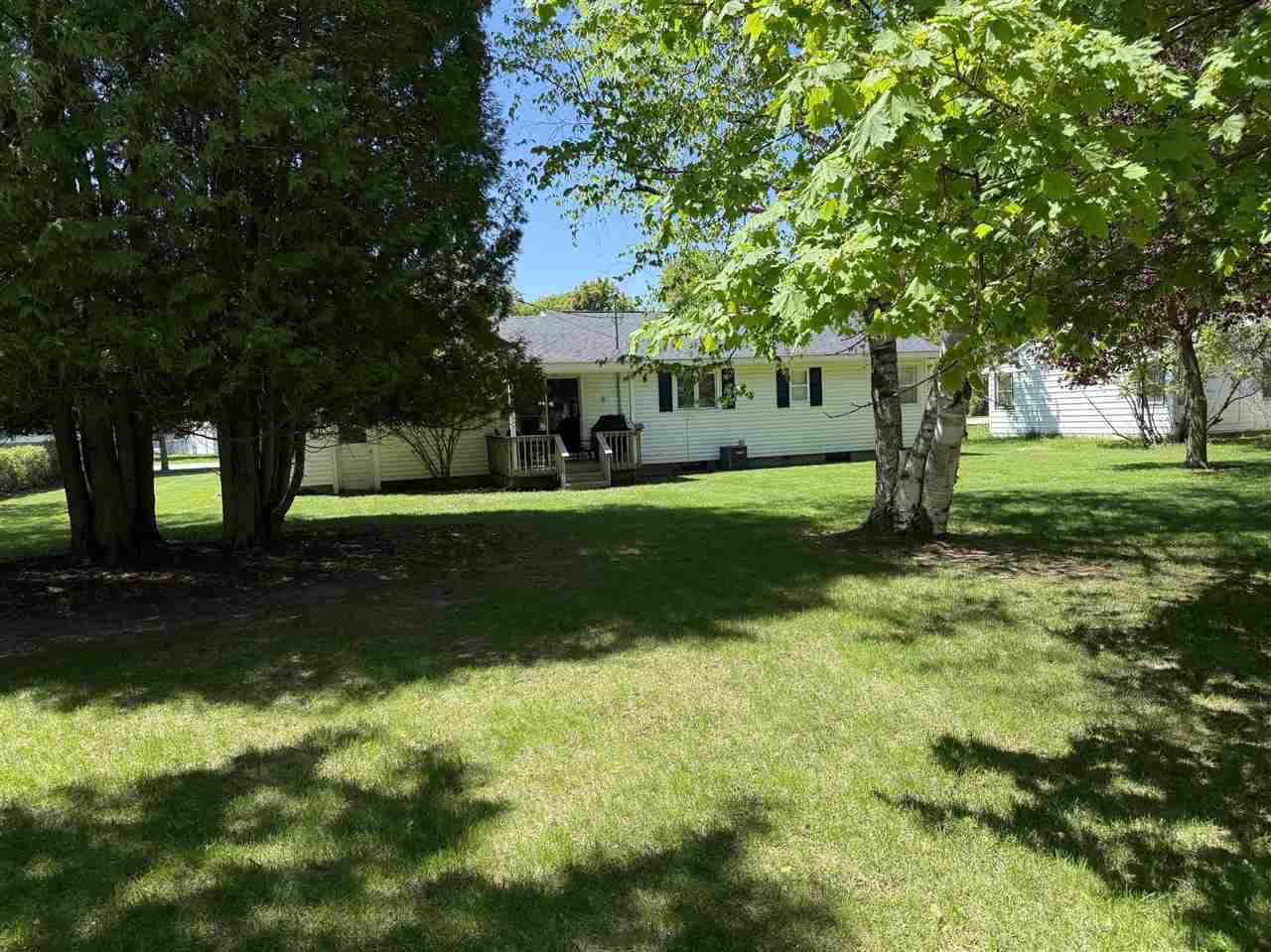 406 Burns Street
